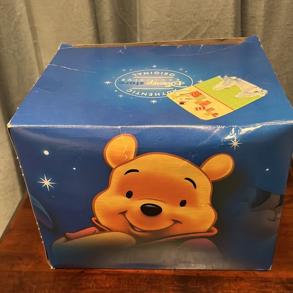 NIB Disney Store Exclusive Winnie the Pooh, Eeyore, Piglet Holiday Snowflake Mug - Picture 15 of 16